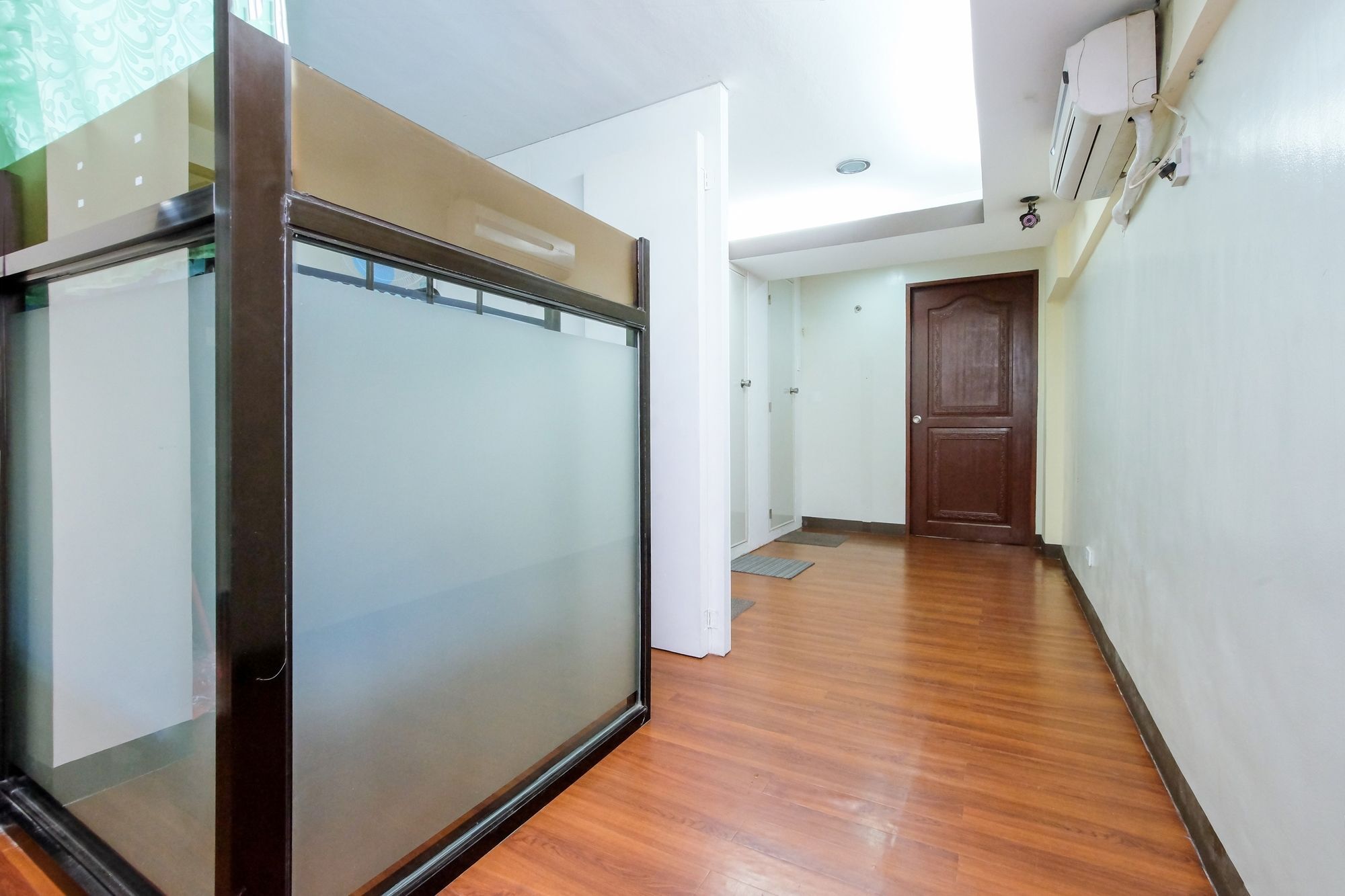 Zen Hostel Quirino Ave. Malate 马尼拉 外观 照片